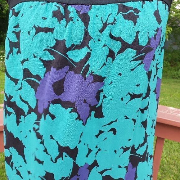 Ann Taylor Loft Ladies Sleeveless Sheer Top, Med - Picture 7 of 13